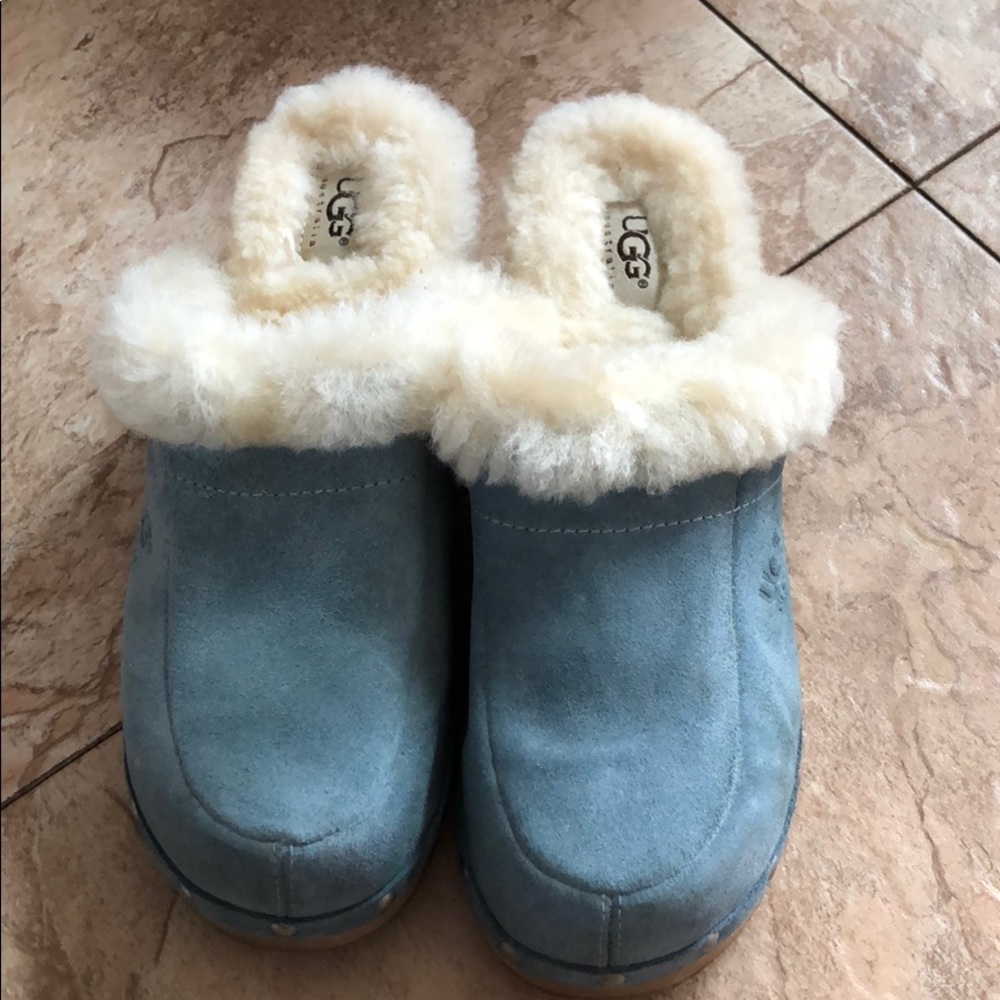 UGG Sandals